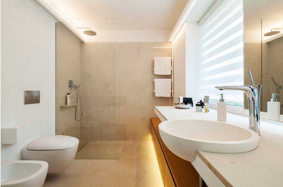 Маленькая ванная комната кв метра дизайн с ванной (79 фото)